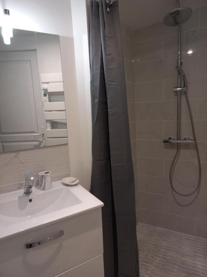 Studio Tt Confort Neuf Et Equipe Apartment Noyon Exterior foto